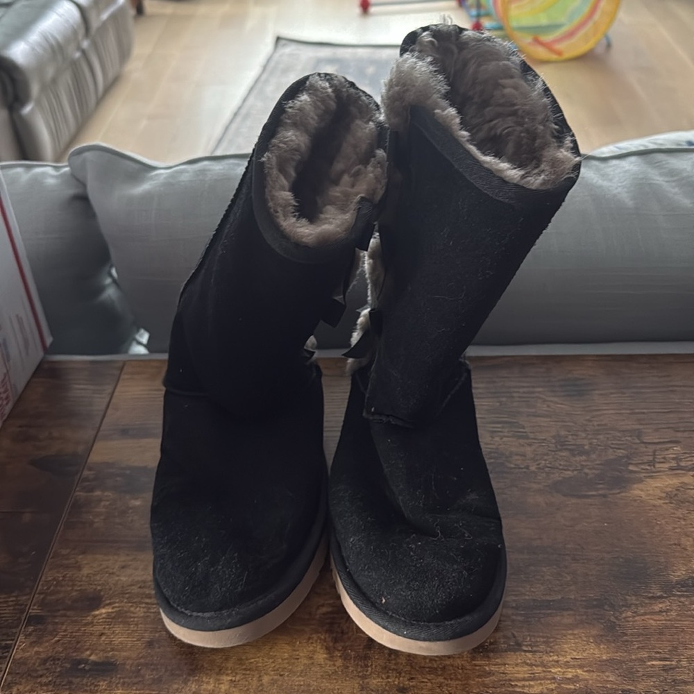 Two pairs of Black Ugg Koolaburra boots US Sz 7 - Picture 2 of 9